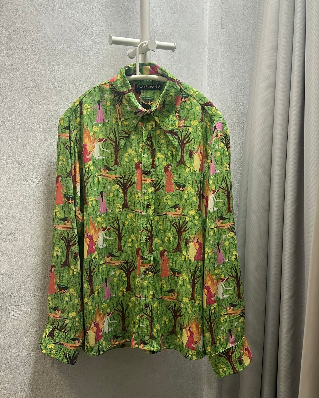Camisa 80s Aquelarre